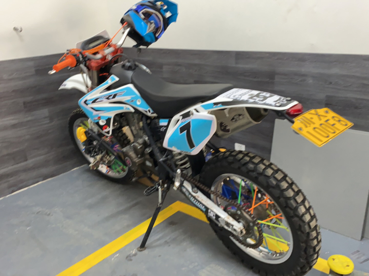 一手车,准备换摩托,人生第一辆摩托平时很爱...