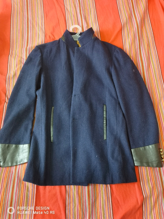 男士外套/风衣!蓝色!特别喜欢买衣服,衣服...
