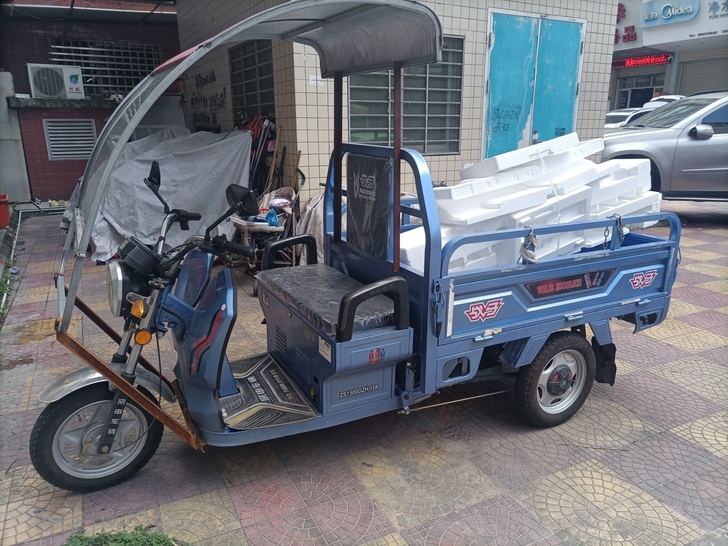 宗申三轮电动车，三轮摩托车，今年买的没怎么...