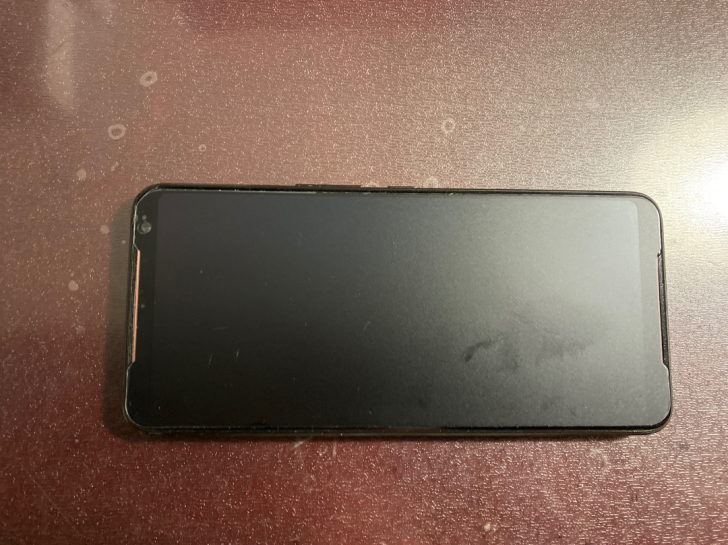 华硕Rog phone2 品牌型号:华硕R...