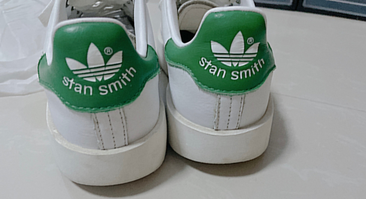 阿迪达斯三叶草经典款 白色板鞋