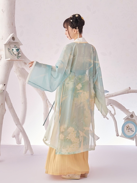 十三余西湖龙女