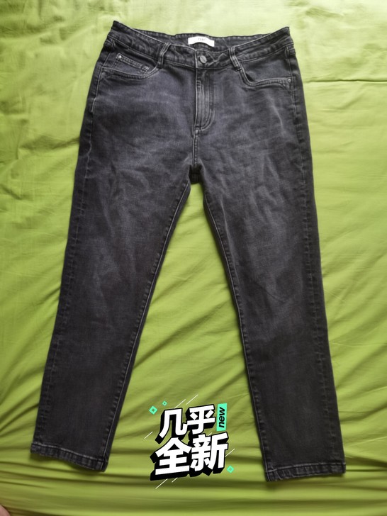 几乎全新男款黑灰色牛仔裤。34码，腰围82...