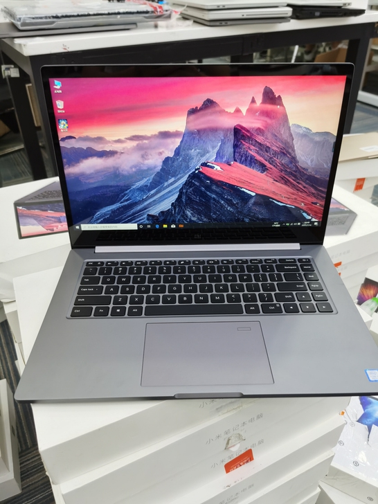 小米笔记本15寸Pro  i7 16G 2...