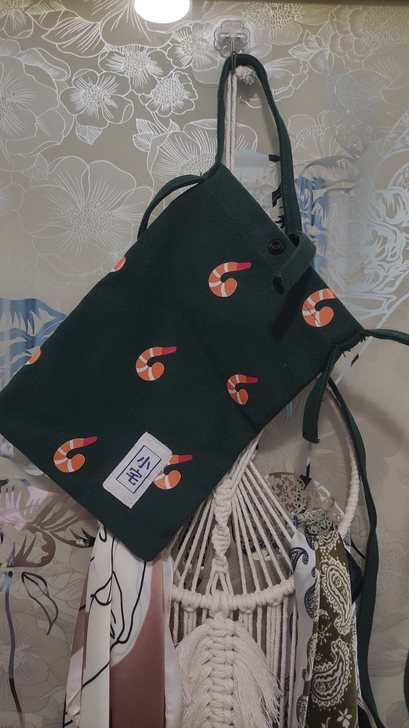 林小宅帆布包单肩斜挎可爱搞怪