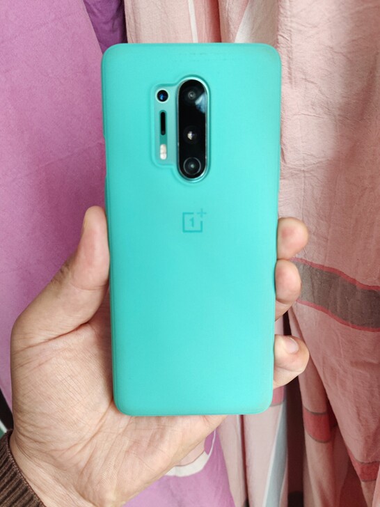 一加8pro 9999新，可充新机的一部手...