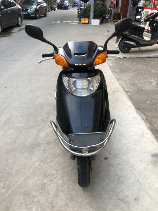 五羊国二小公主 小锁大尾大排 声静力好 ...