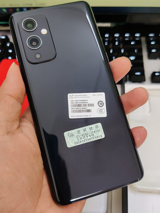 一加 OnePlus 9 5G旗舰120H...