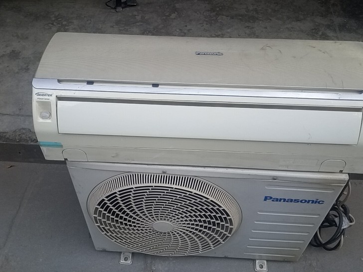 松下变频空调便宜出。不制冷拆下来了-海珠区...