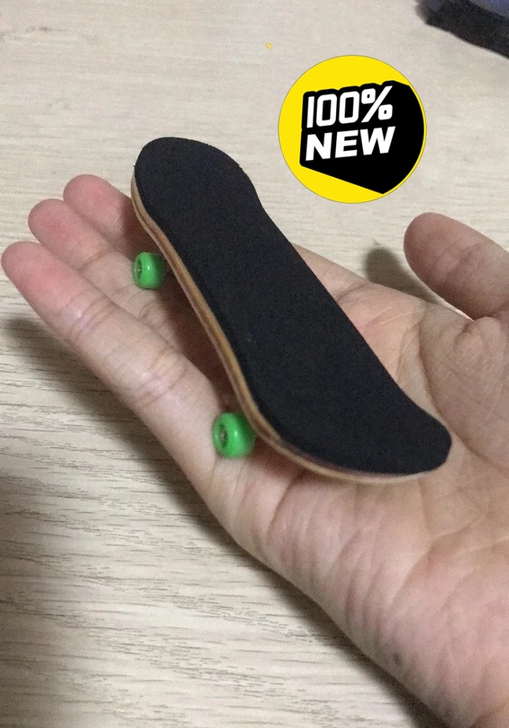 全新手指滑板 枫木轴承轮专业指尖滑板场地创...