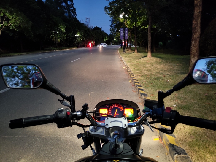 行星牌摩托 行星400摩托车