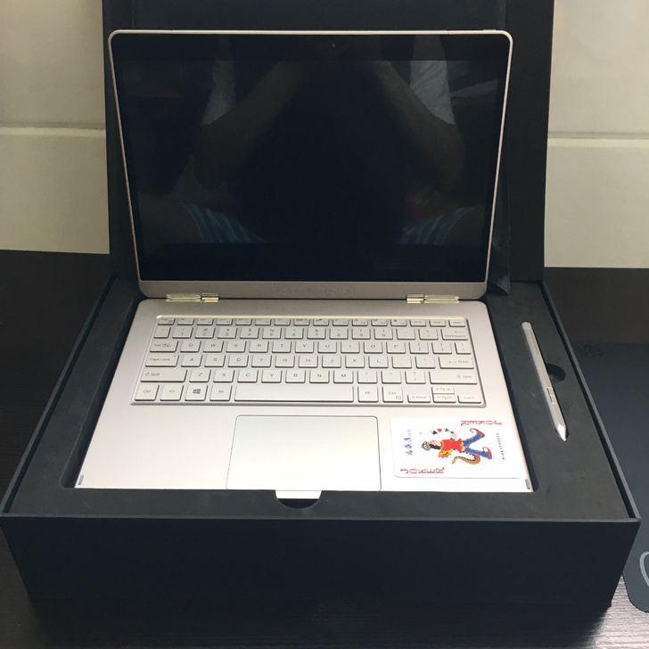 微软保时捷surface book one...