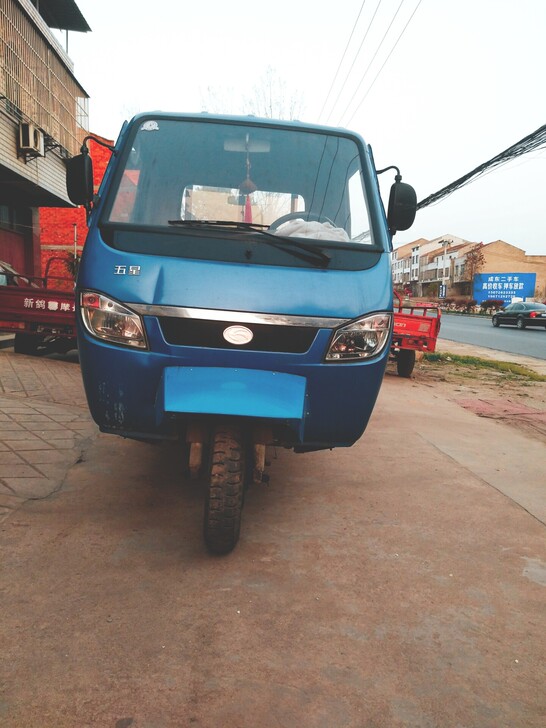 亮点描述: 1.江苏宗申龙 三轮摩托车 高...