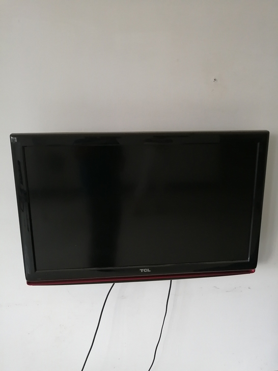 TCL电视，37寸，新旧程度8新，功能一切...