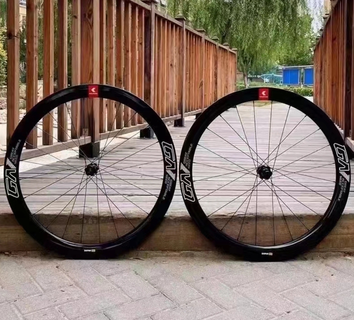 kung攻队桶轴中锁碟刹碳纤维公路车轮组，...