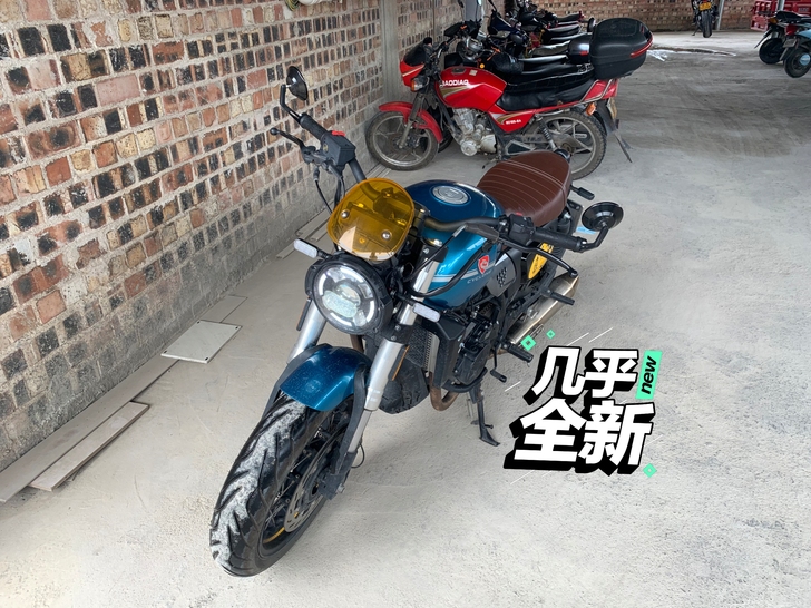 上班自用，现在想换拉力大排跑新疆。忍痛割爱...