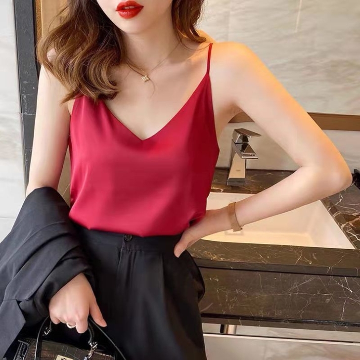 仿真丝缎面V领吊带背心女内搭性感露胸打底衫...