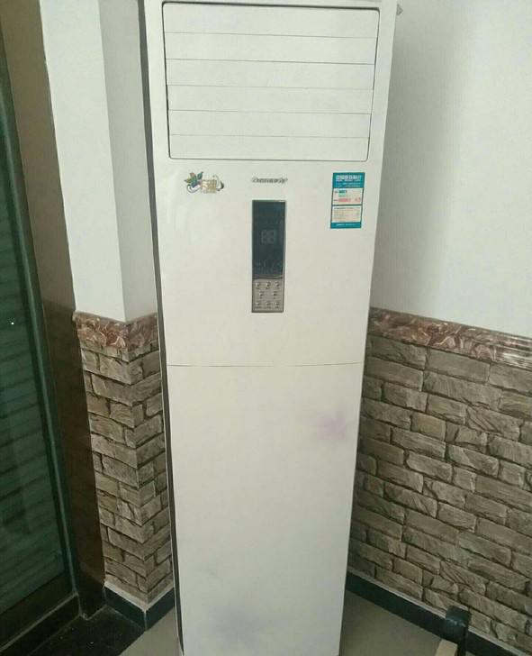 成都专业格力二手空调，转让出售，落地式柜机...