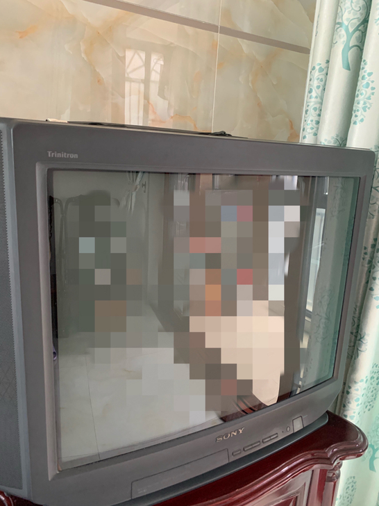 【出】sony电视，29寸原装进口老款电视...