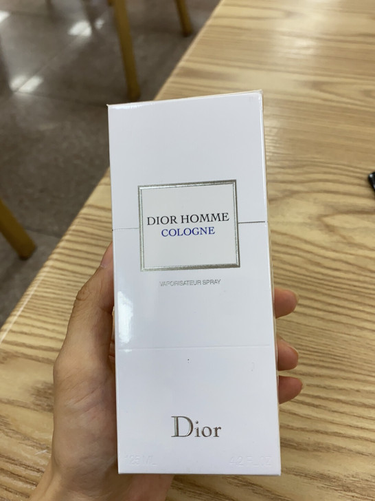 Dior桀骜男士古龙淡香水 品牌：Dior...