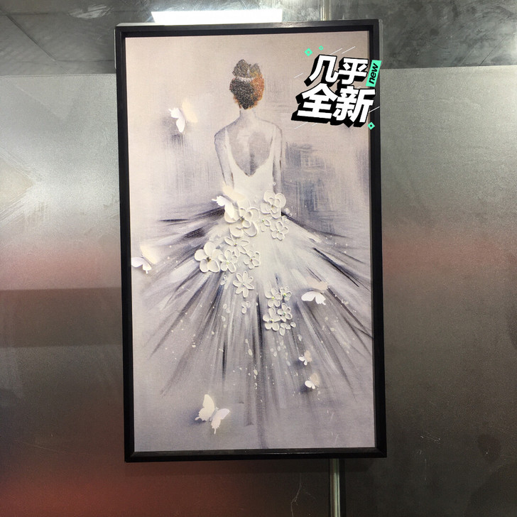 尺寸是宽30厘米高50厘米2.5黑色框，画...