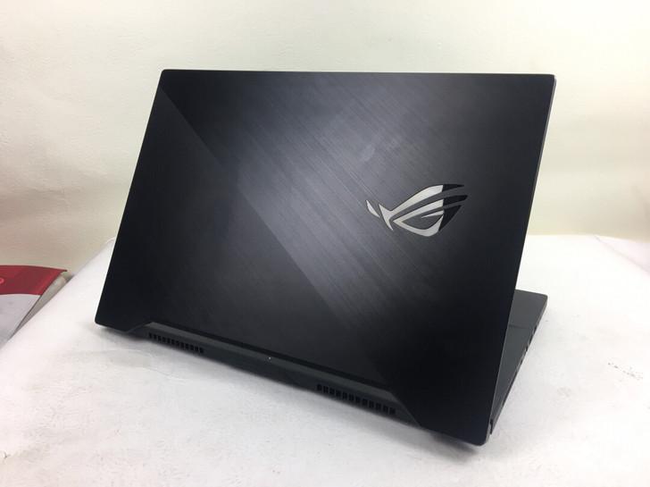 RTX2070华硕玩家国度 华硕ROG冰刃...