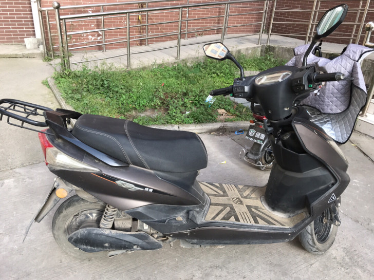 闲置八五新自用电动车/电摩托，绿源品牌一八...