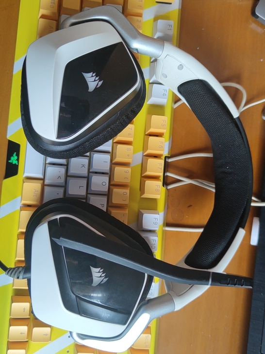 美商海盗船天行者VOID PRO,usb接...