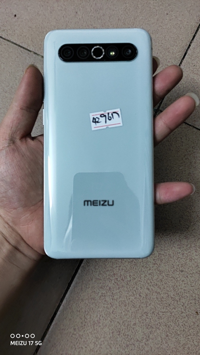 魅族17pro，8+128