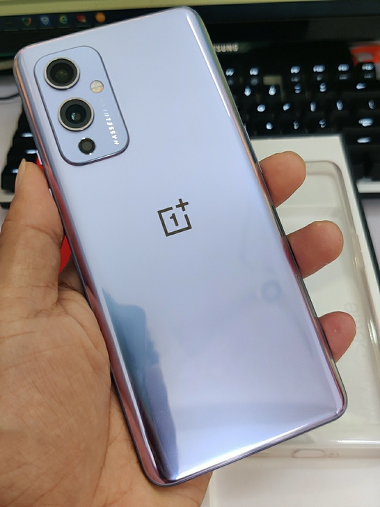 一加 OnePlus 9 5G 120Hz...
