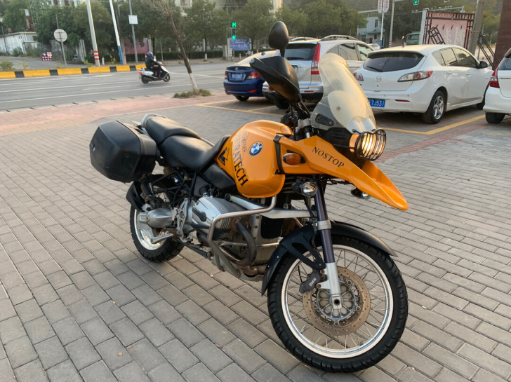 水车一台宝马水鸟摩托车1150CC 车况...