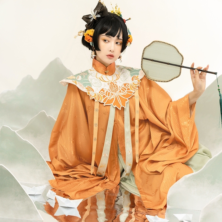 兰若庭如图三色云肩 暂挂 均码