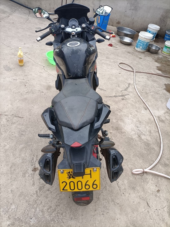 18年摩托车 地平线  200   手续齐...