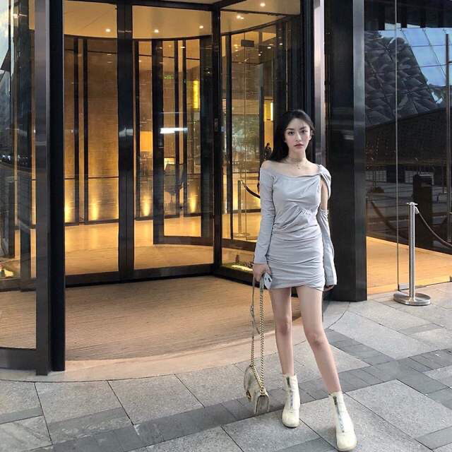 Wuuus不规则露肩连衣裙褶皱奶油裙 夏季...