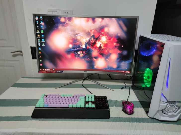 台式机电脑 个人自用 i9级LOL游戏设计...