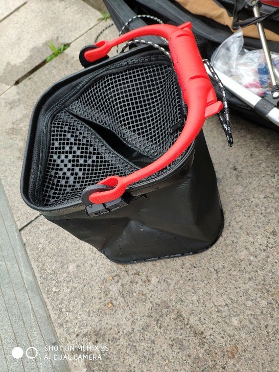 鱼桶折叠打水桶eva钓鱼桶活鱼桶小水桶