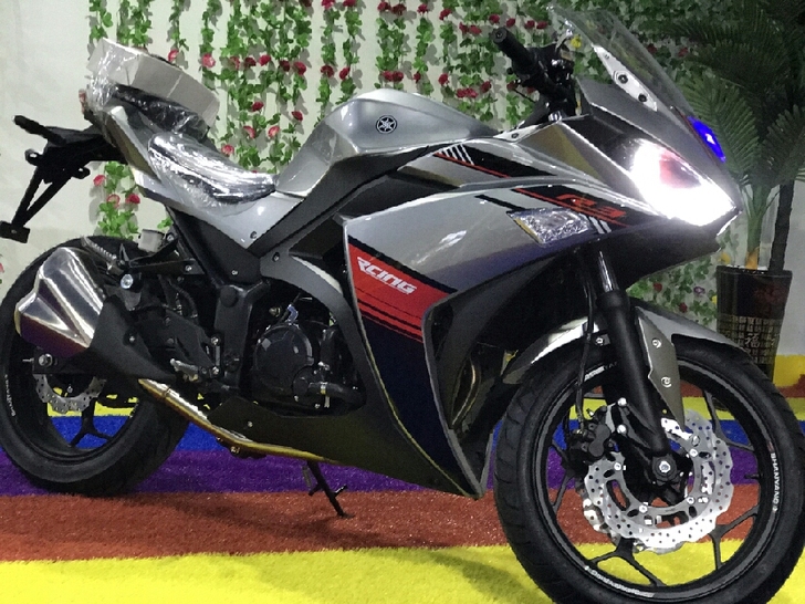 幻影R3复古摩托车街跑车公路趴赛400cc...