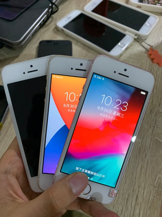 iPhoneSE 一代原装苹果SE 苹果s...