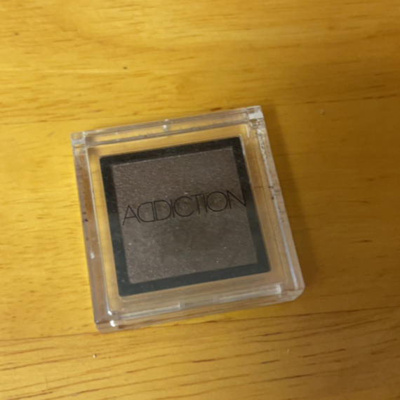 Addiction眼影 150号色 深色可...