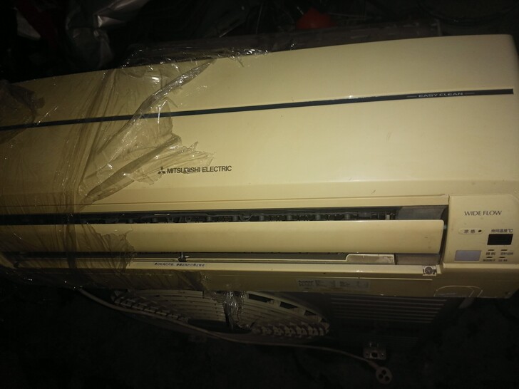 三菱电机1匹半单内机单冷的。带原机挂板没遥...