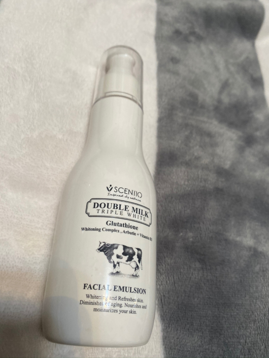 泰国牛奶乳液面霜女男秋冬补水保湿滋润清爽不...