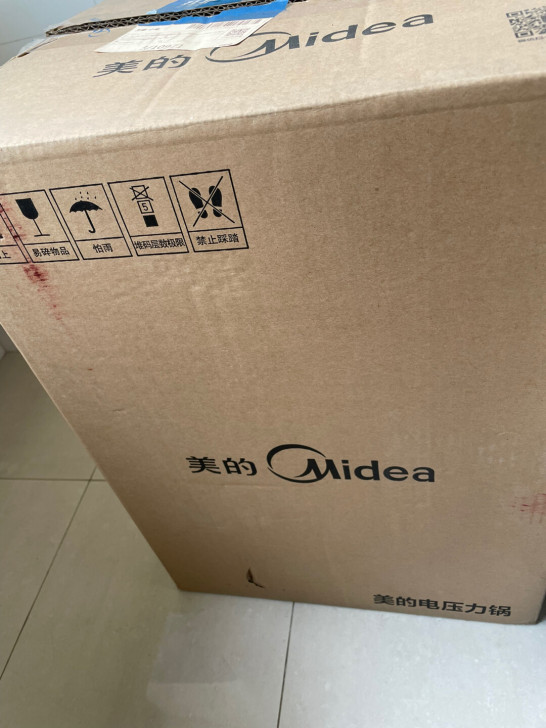 美的电压力锅轻微使用痕迹,自提或邮费自理