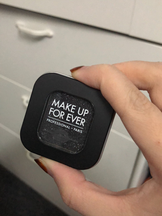 玫珂菲单色眼影，可当作眼线用，全新，喜欢私信