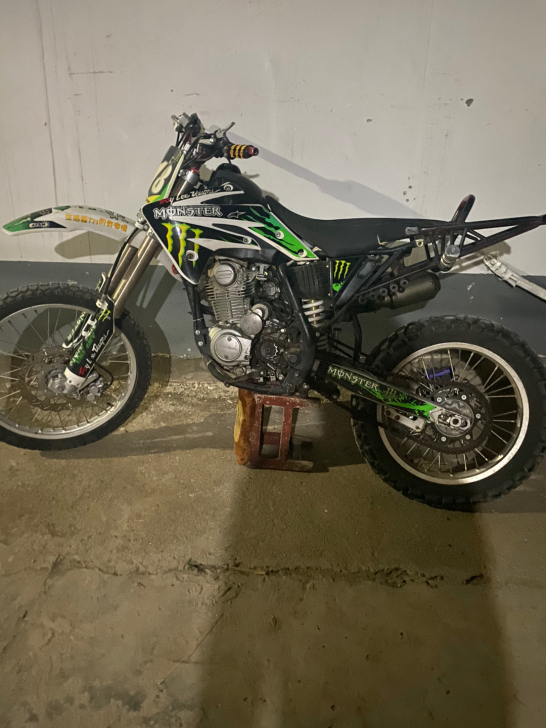 越野250,改装特技,轻松翘头,成色不错,...