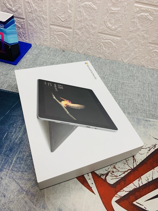 微软Surface Go 4415y 4g...