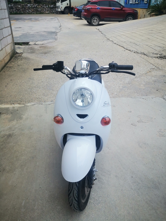 低价处理南宁二手电动车，带南宁小绿牌，证件...
