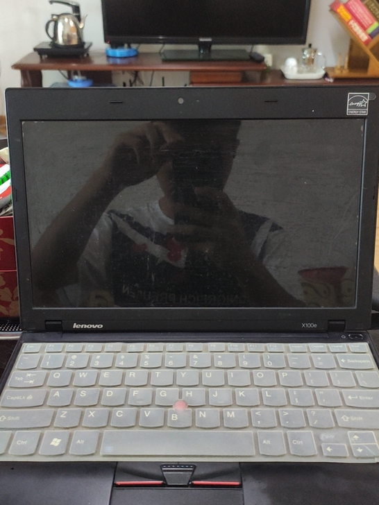 闲置联想thinkpad x100e 可无...