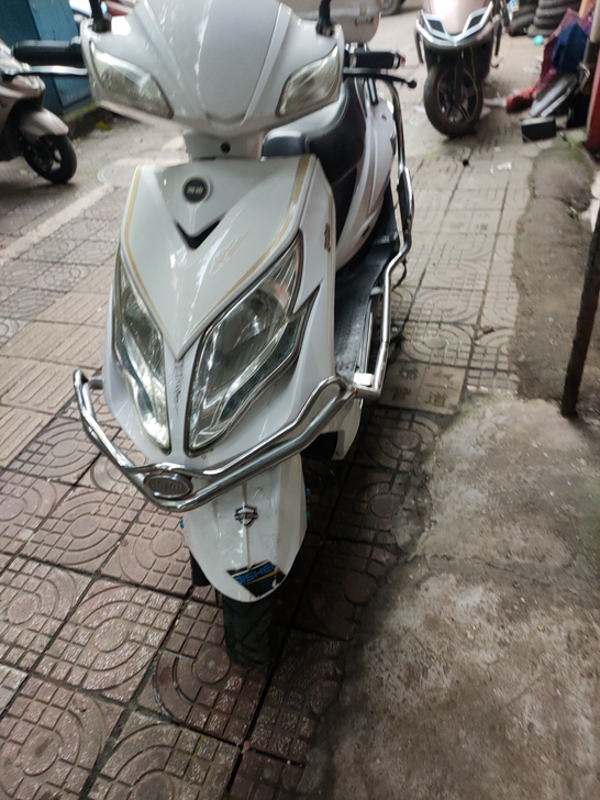 雅迪品牌电动车,跑6/70公里,性能好得很...