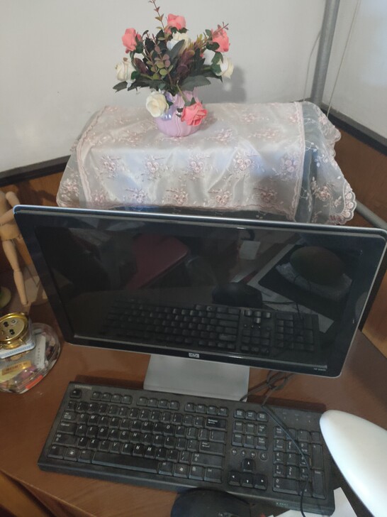 家中闲置台式电脑一台,300自取通州永顺,...
