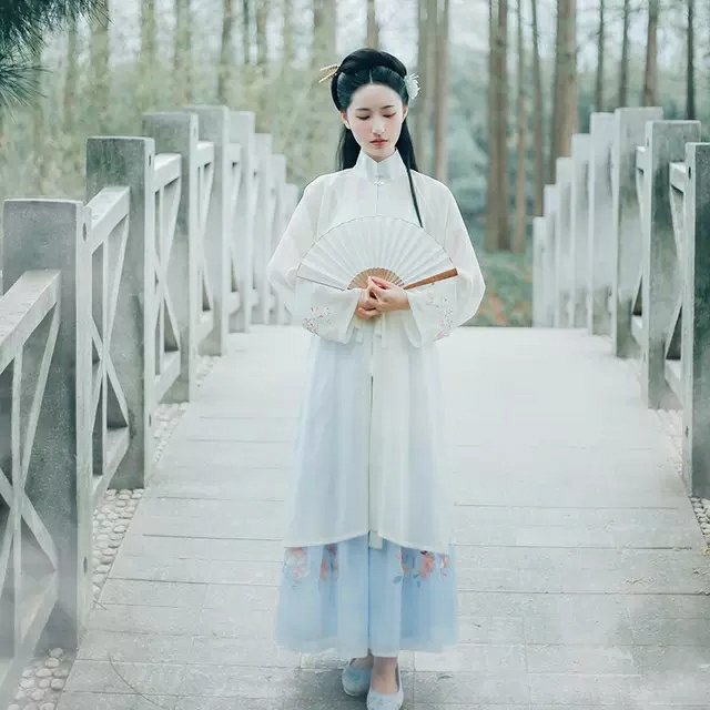 芳华:桃欢 池夏原创改良汉服 汉元素中国风...